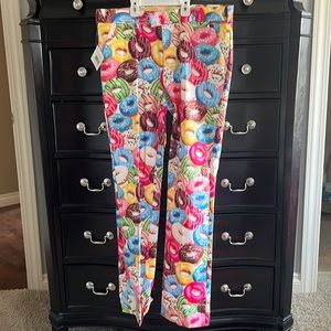 Never worn Loudmouth donut golf pants